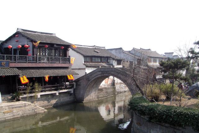探索厕所堵了怎样疏通- 无限问答社区
