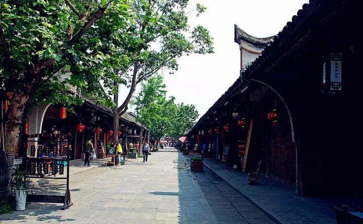 解惑小秘书-为什么老板宁愿高薪雇新人也不愿给我涨薪?蜗牛问答平台